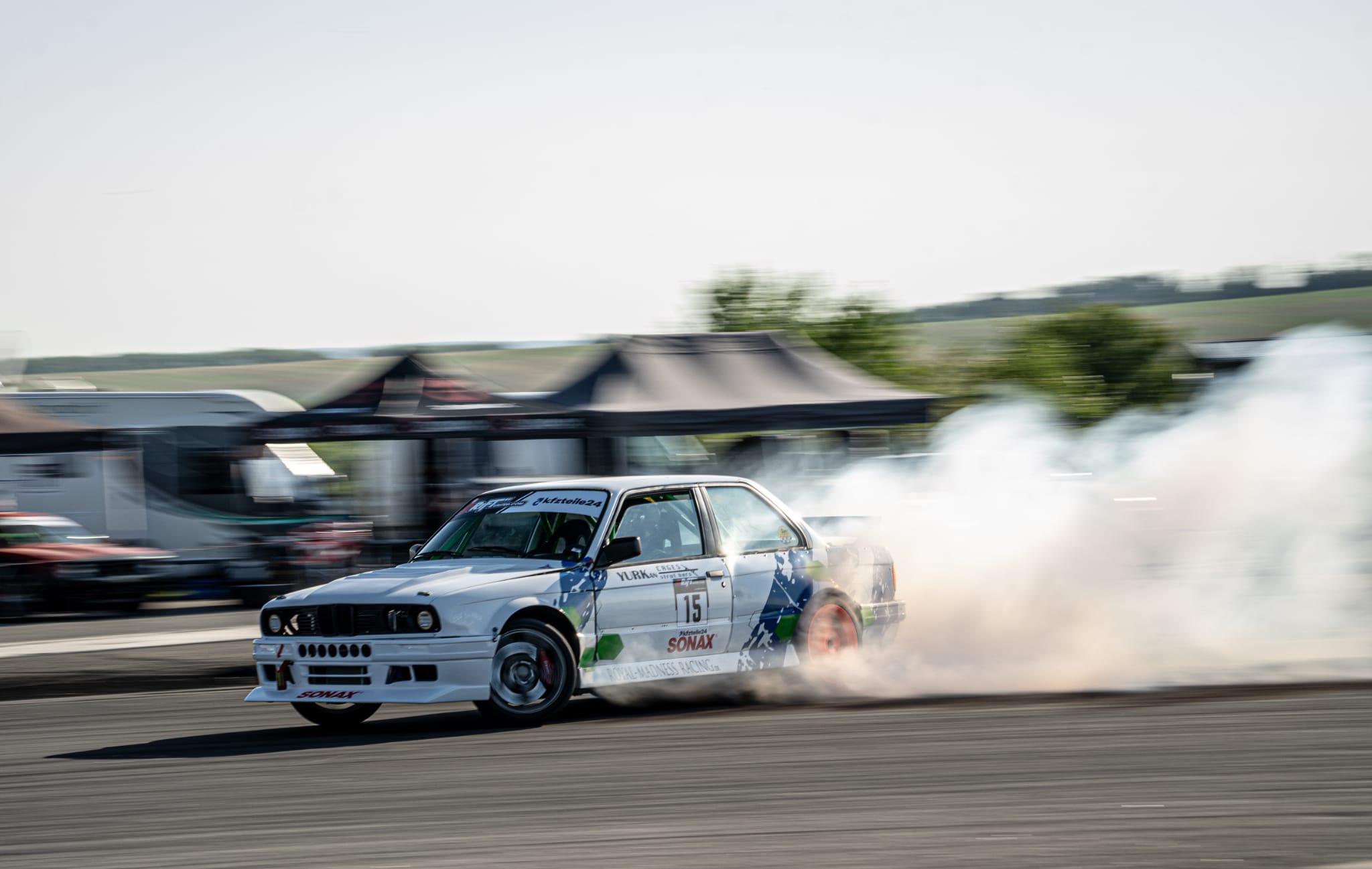 BMW e30